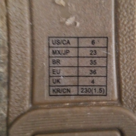 Forever 21 black espadrilles - Picture 3 of 4